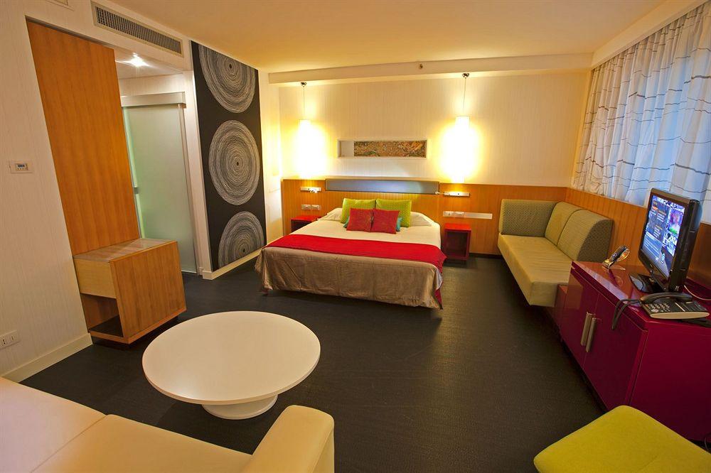 Novotel Eur 4*